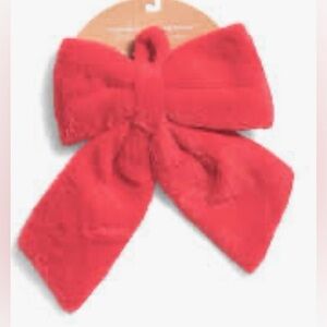 Cupcakes and Cashmere Red Bow Christmas decorations Accessory tree bow velvet